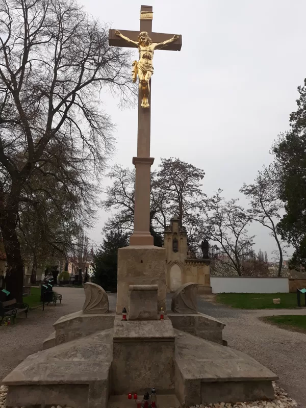 4/2019 Rekonstruovaný 